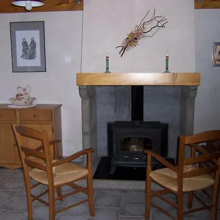 Dom wakacyjny Gite Chambon-Sur-Lac, 3 Pieces, 6 Personnes - Fr-1-630-132 *